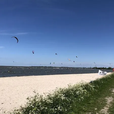 With 1 Bedroom 度假居 梅代姆里克