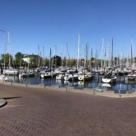 With 1 Bedroom * Medemblik